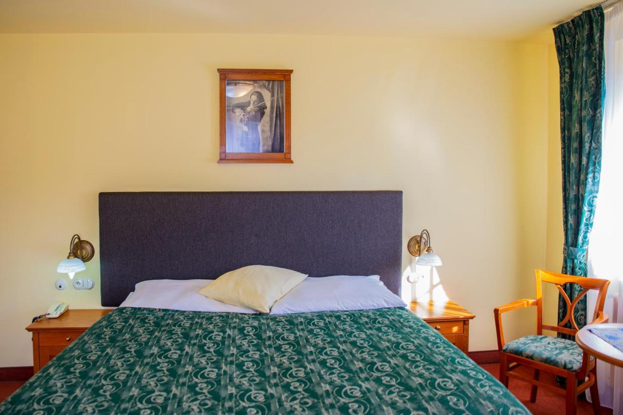 Romantik Eleonora Hotel