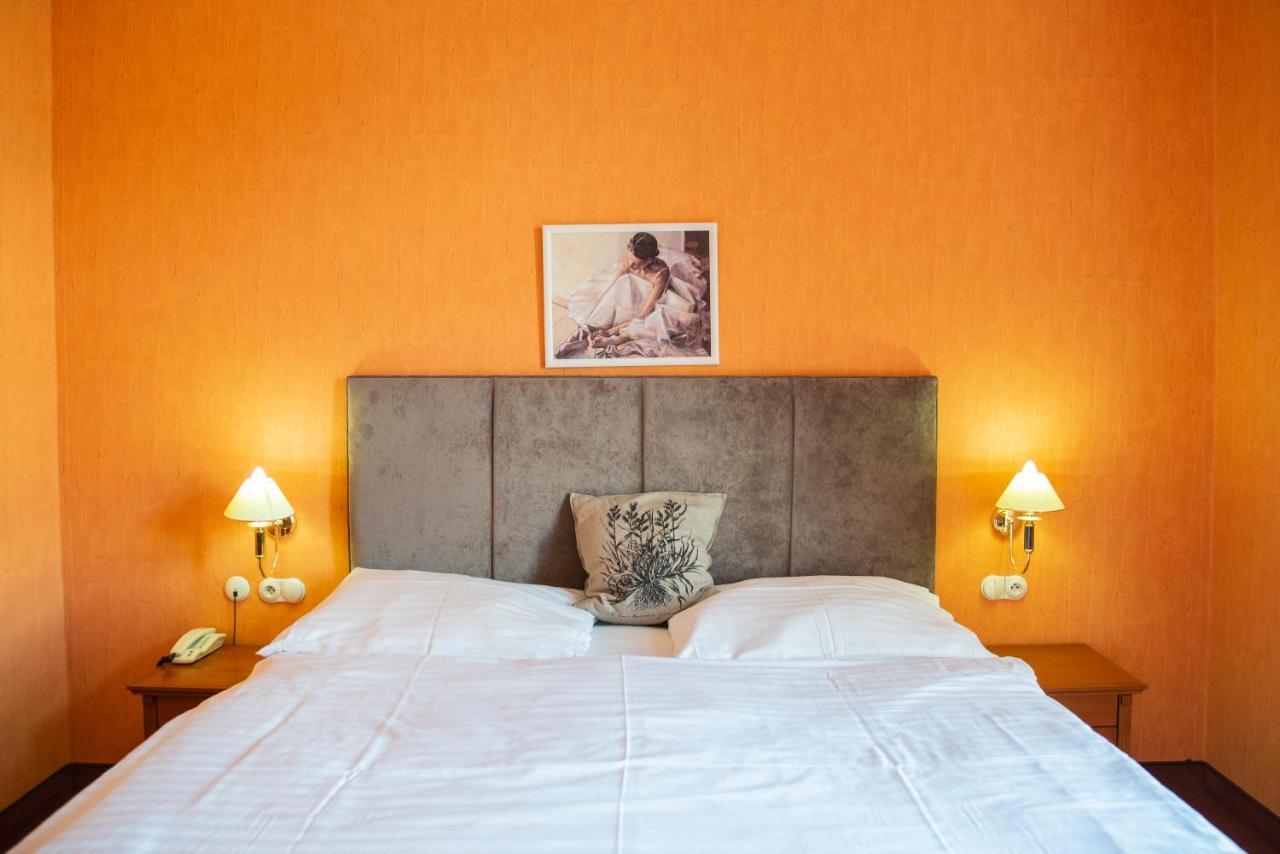 Romantik Eleonora Hotel